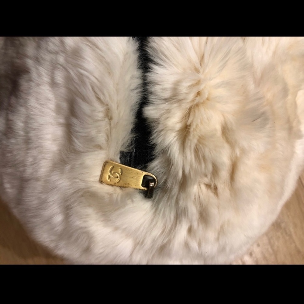 Vintage Chanel. RARE piece! Hand warmer and bag. - Picture 3 of 6
